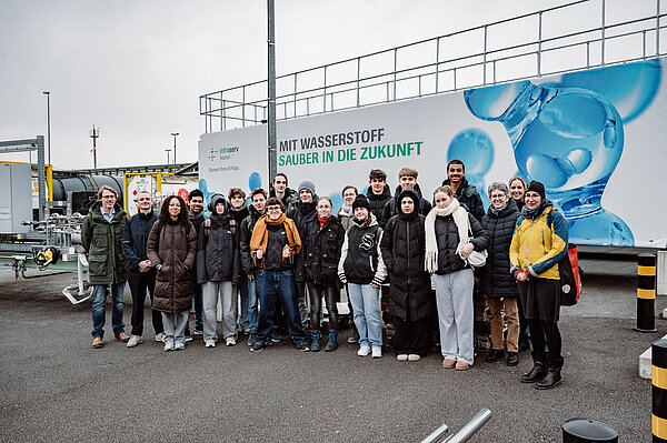 Gruppe steht vor Wasserstoffprojekt